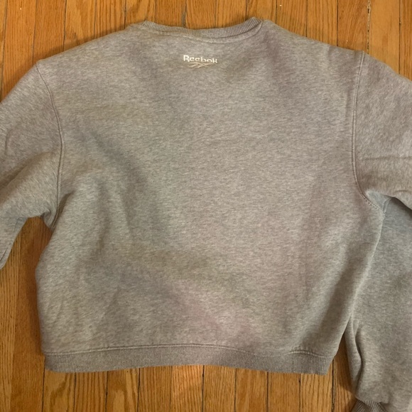 Reebok classic crew neck sweater - Picture 3 of 4